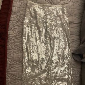 Zara white sequin skirt size small NWT